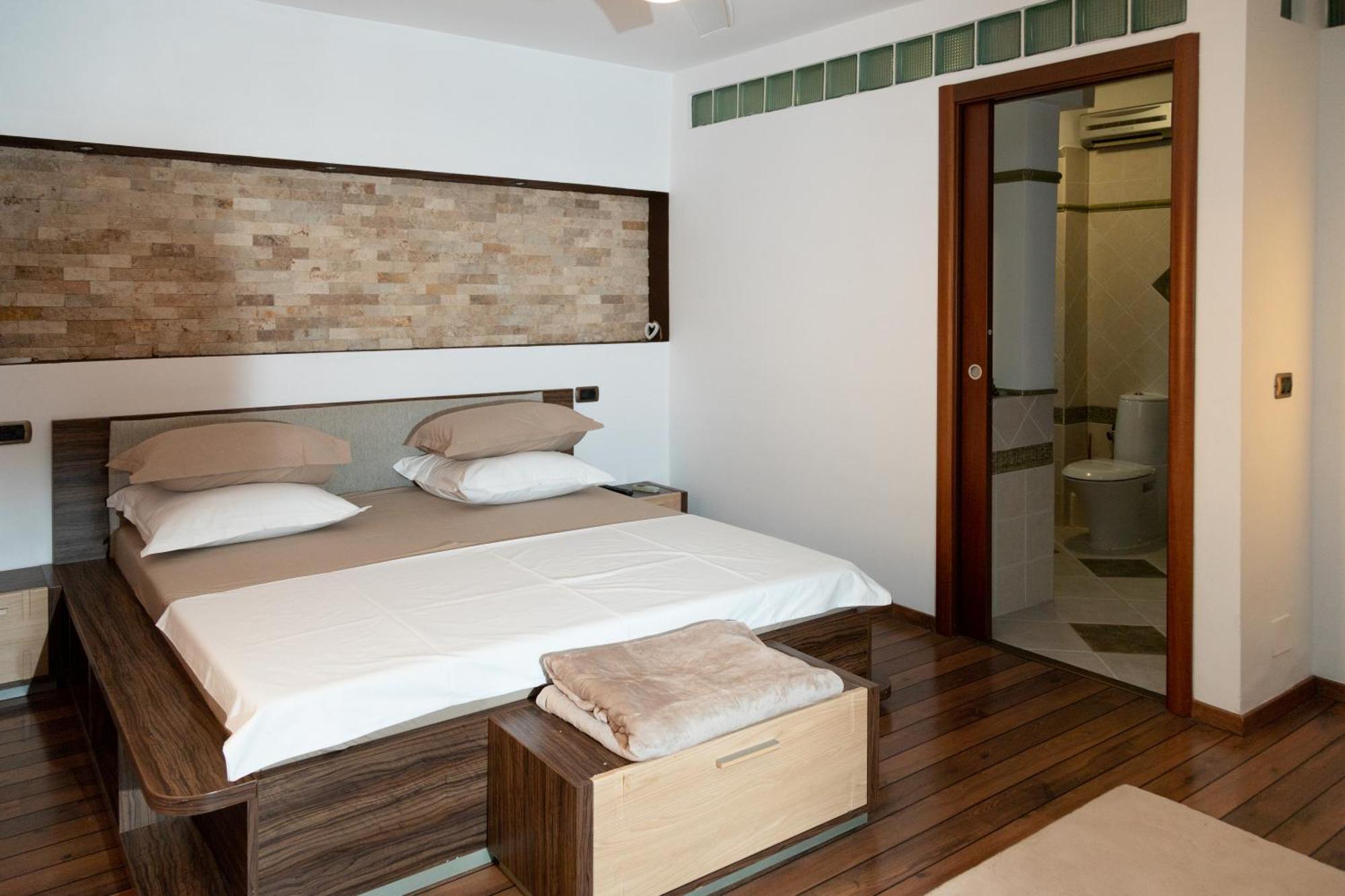 Apartament Central 1 Дробета-Турну-Северин Экстерьер фото